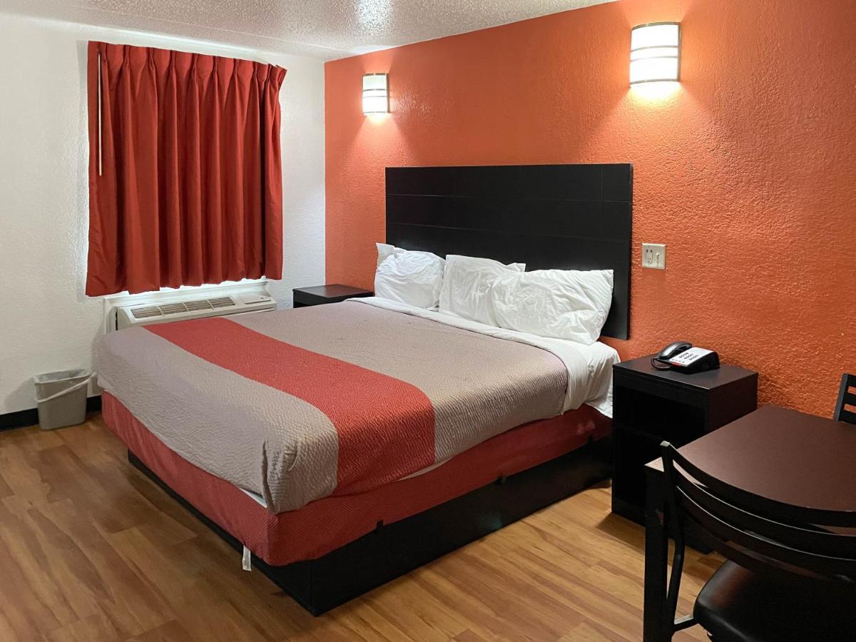 Studio 6 Houston Tx Brookhollow ภายนอก รูปภาพ