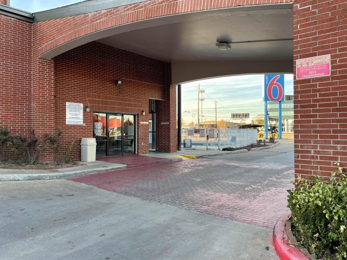 Studio 6 Houston Tx Brookhollow ภายนอก รูปภาพ